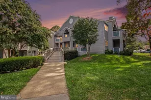 1504 Summerchase Ct, Reston, VA 20194 - Photo 1