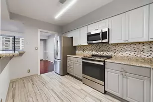 5501 Seminary Road S, Falls Church, VA 22041 - Photo 32