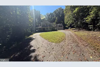 4738 Holly Avenue, Fairfax, VA 22030 - Photo 2