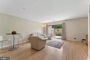 2674 Glengyle Dr, Vienna, VA 22181 - Photo 8