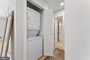 2674 Glengyle Dr, Vienna, VA 22181 - Photo 20