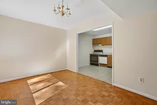 1671 Parkcrest Cir, Reston, VA 20190 - Photo 10