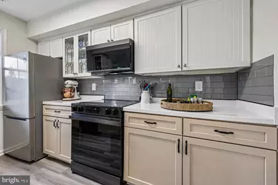 9899 Hagel Circle, Lorton, VA 22079 - Photo 14