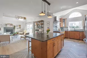 6923 Confederate Ridge Ln, Centreville, VA 20121 - Photo 12