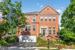 7202 Gray Heights Ct, Alexandria, VA 22315 - Photo 1