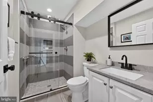7202 Gray Heights Ct, Alexandria, VA 22315 - Photo 70