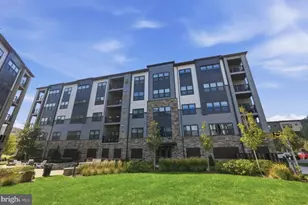 12875 Mosaic Pk Wy, Herndon, VA 20171 - Photo 1