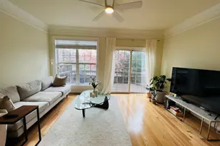 11431 Log Ridge Dr, Fairfax, VA 22030 - Photo 2