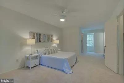 12040 Heather Down Drive, Herndon, VA 20170 - Photo 18