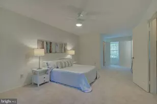 12040 Heather Down Dr, Herndon, VA 20170 - Photo 18