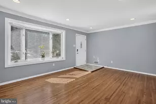 13708 Pitkin Ct, Chantilly, VA 20151 - Photo 6