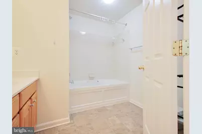 4479 Beacon Grove Circle, Fairfax, VA 22033 - Photo 18