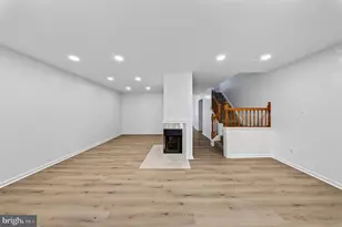 4123 Weeping Willow Ct Ct, Chantilly, VA 20151 - Photo 14