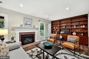 6850 McLean Province Cir, Falls Church, VA 22043 - Photo 8