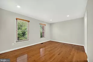 6850 McLean Province Cir, Falls Church, VA 22043 - Photo 36