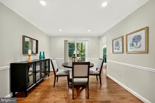 6850 McLean Province Cir, Falls Church, VA 22043 - Photo 24