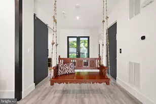3525 Glenbrook Rd, Fairfax, VA 22031 - Photo 32