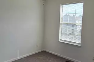 9262 Cardinal Forest Ln, Lorton, VA 22079 - Photo 10