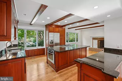 6717 Weaver Avenue, McLean, VA 22101 - Photo 14