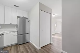 13831 Claret Ct, Chantilly, VA 20151 - Photo 16