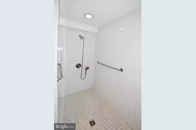 6286 Dunaway Court, McLean, VA 22101 - Photo 10