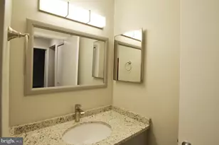 6920 Mary Caroline Cir, Alexandria, VA 22310 - Photo 14