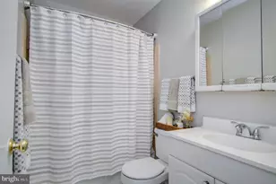 [Address not provided], Springfield, VA 22153 - Photo 26