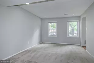 [Address not provided], Springfield, VA 22153 - Photo 8