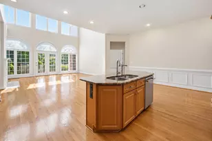 12753 Lavender Keep Cir, Fairfax, VA 22033 - Photo 8