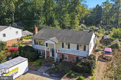 8123 Westchester Drive, Vienna, VA 22182 - Photo 8