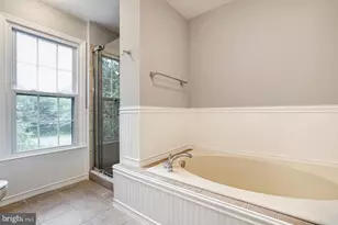 3827 Inverness Rd, Fairfax, VA 22033 - Photo 20
