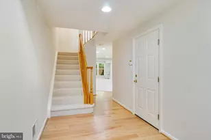4037 Fairfax Center Hunt Trl Trail, Fairfax, VA 22030 - Photo 4