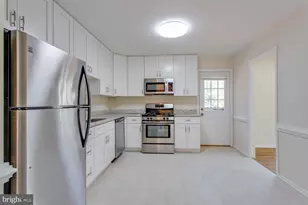 1904 Beulah Rd, Vienna, VA 22182 - Photo 16