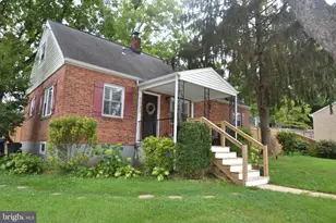 7133 Oakland Ave, Falls Church, VA 22042 - Photo 2