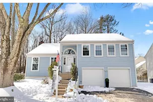 9005 Triple Ridge Rd, Fairfax Station, VA 22039 - Photo 4