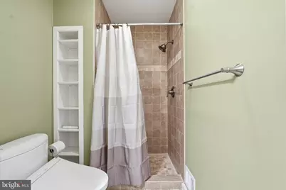 2902 Jermantown Road #27, Oakton, VA 22124 - Photo 22