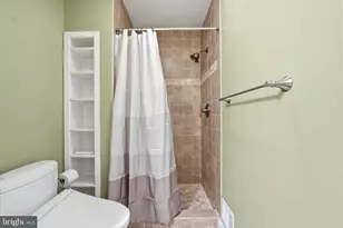 2902 Jermantown Rd, Oakton, VA 22124 - Photo 22