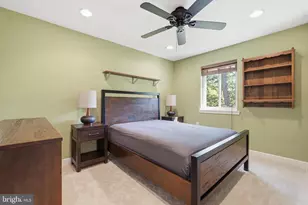 2902 Jermantown Rd, Oakton, VA 22124 - Photo 16