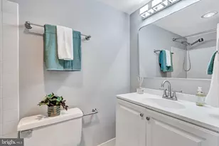 2300 Pimmit Dr, Falls Church, VA 22043 - Photo 16