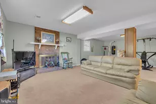 8004 Lynnfield Dr, Alexandria, VA 22306 - Photo 26