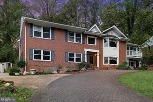 6421 Woodville Dr, Falls Church, VA 22044 - Photo 68