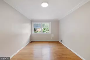 6421 Woodville Dr, Falls Church, VA 22044 - Photo 32
