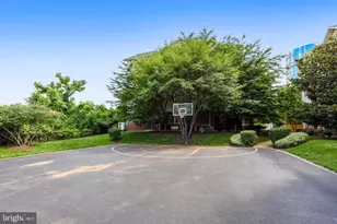 1571 Spring Gate Dr., McLean, VA 22102 - Photo 26