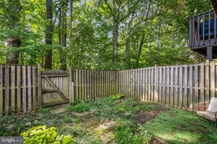 9013 Golden Leaf Ct, Springfield, VA 22153 - Photo 54