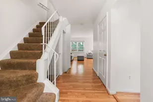 9013 Golden Leaf Ct, Springfield, VA 22153 - Photo 30