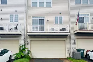 4665 Carisbrooke Ln, Fairfax, VA 22030 - Photo 14