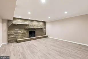 8706 Braeburn Dr, Annandale, VA 22003 - Photo 14