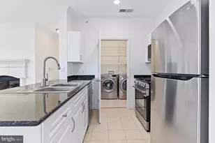 12921 Centre Park Cir, Herndon, VA 20171 - Photo 16