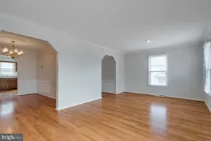 7365 Mallory Cir, Alexandria, VA 22315 - Photo 14