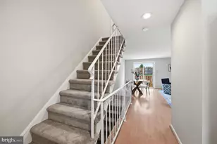 5905 Grisby House Ct, Centreville, VA 20120 - Photo 18